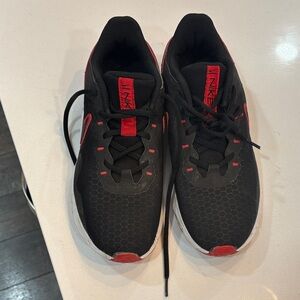 Nike Black and Red Men's Sneakers